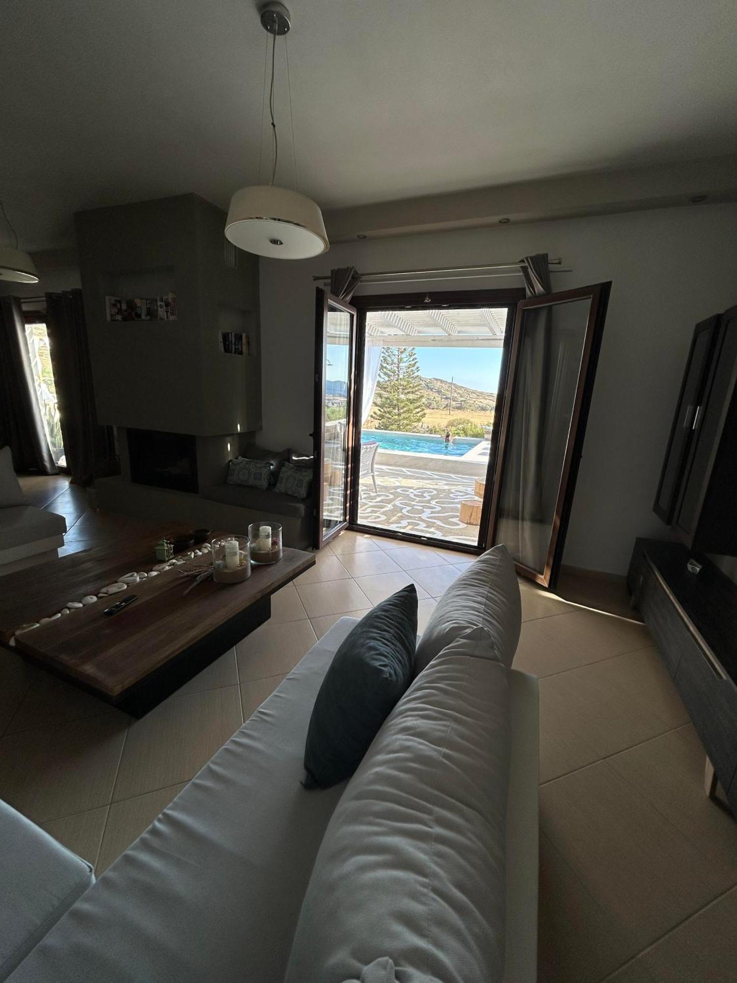 Menta Country Villa Ios Εξωτερικό φωτογραφία